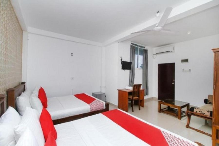 Kings Gate Airport Transit Hotel كاتوناياكى المظهر الخارجي الصورة