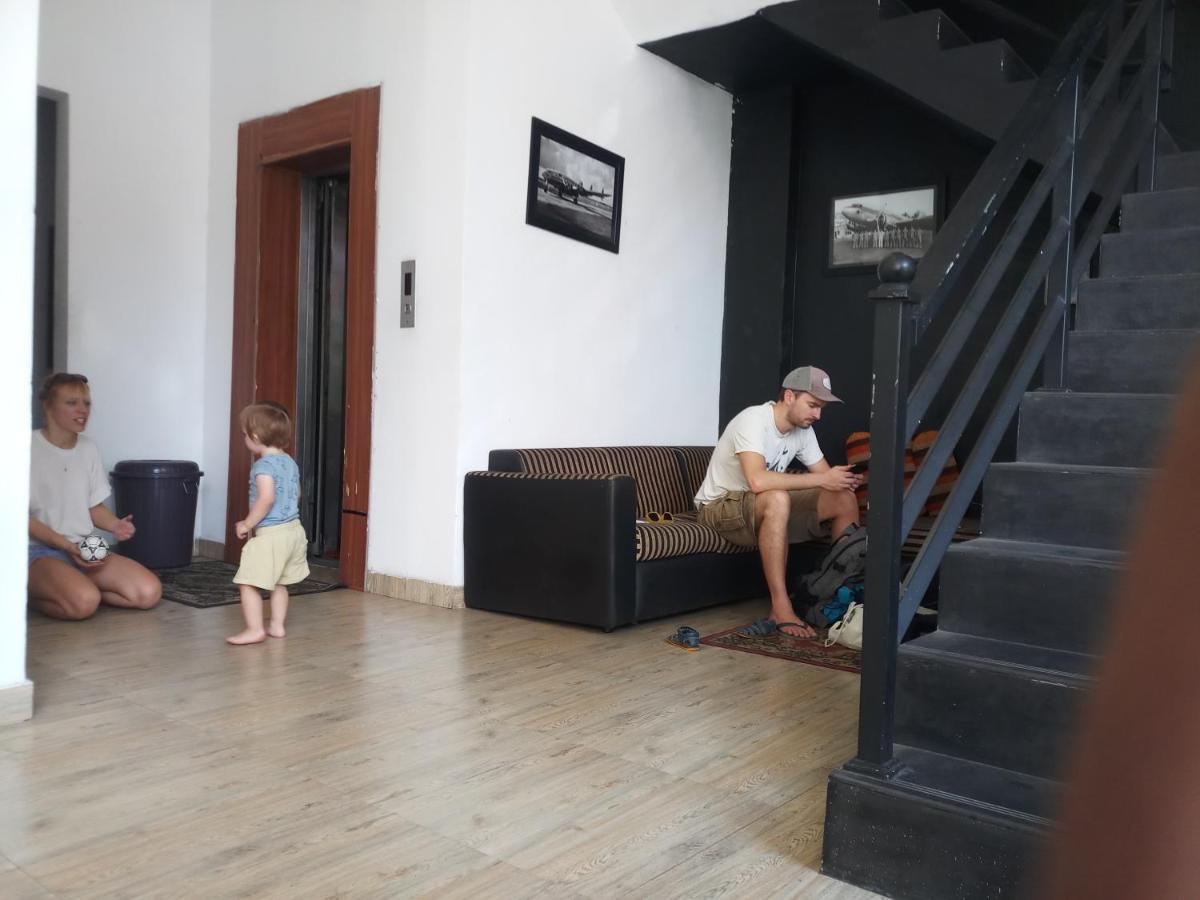 Kings Gate Airport Transit Hotel كاتوناياكى المظهر الخارجي الصورة