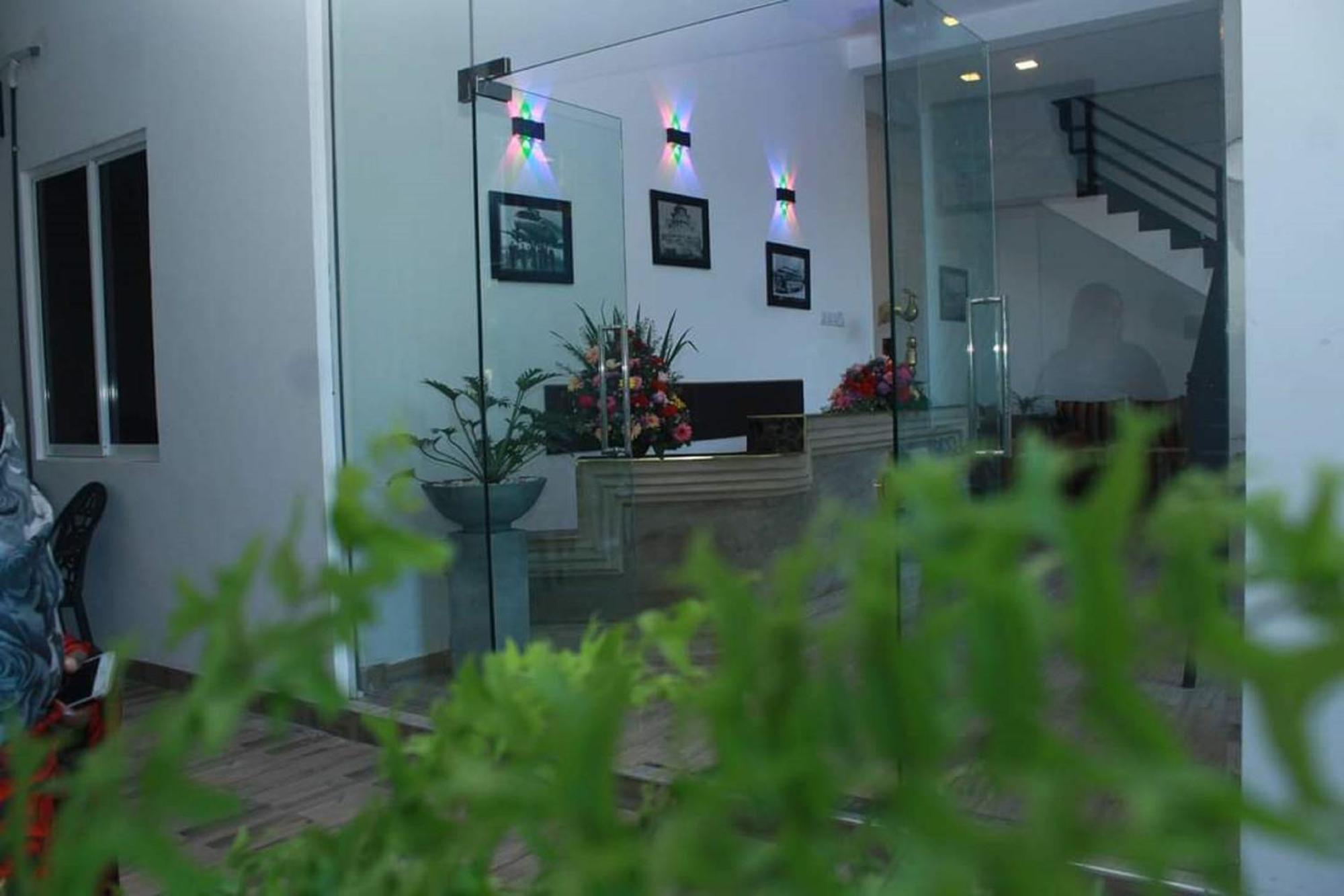 Kings Gate Airport Transit Hotel كاتوناياكى المظهر الخارجي الصورة