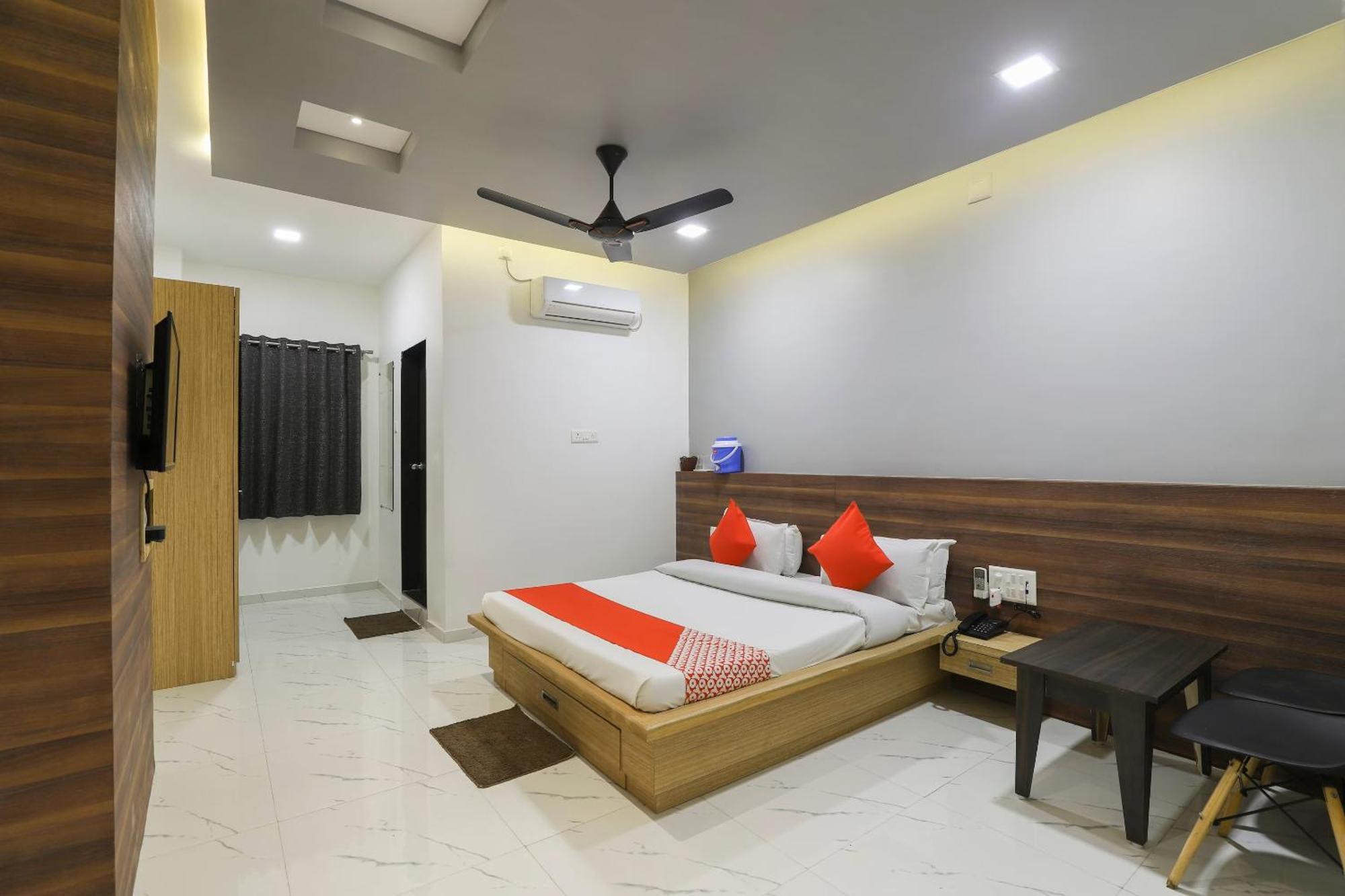 Kings Gate Airport Transit Hotel كاتوناياكى المظهر الخارجي الصورة